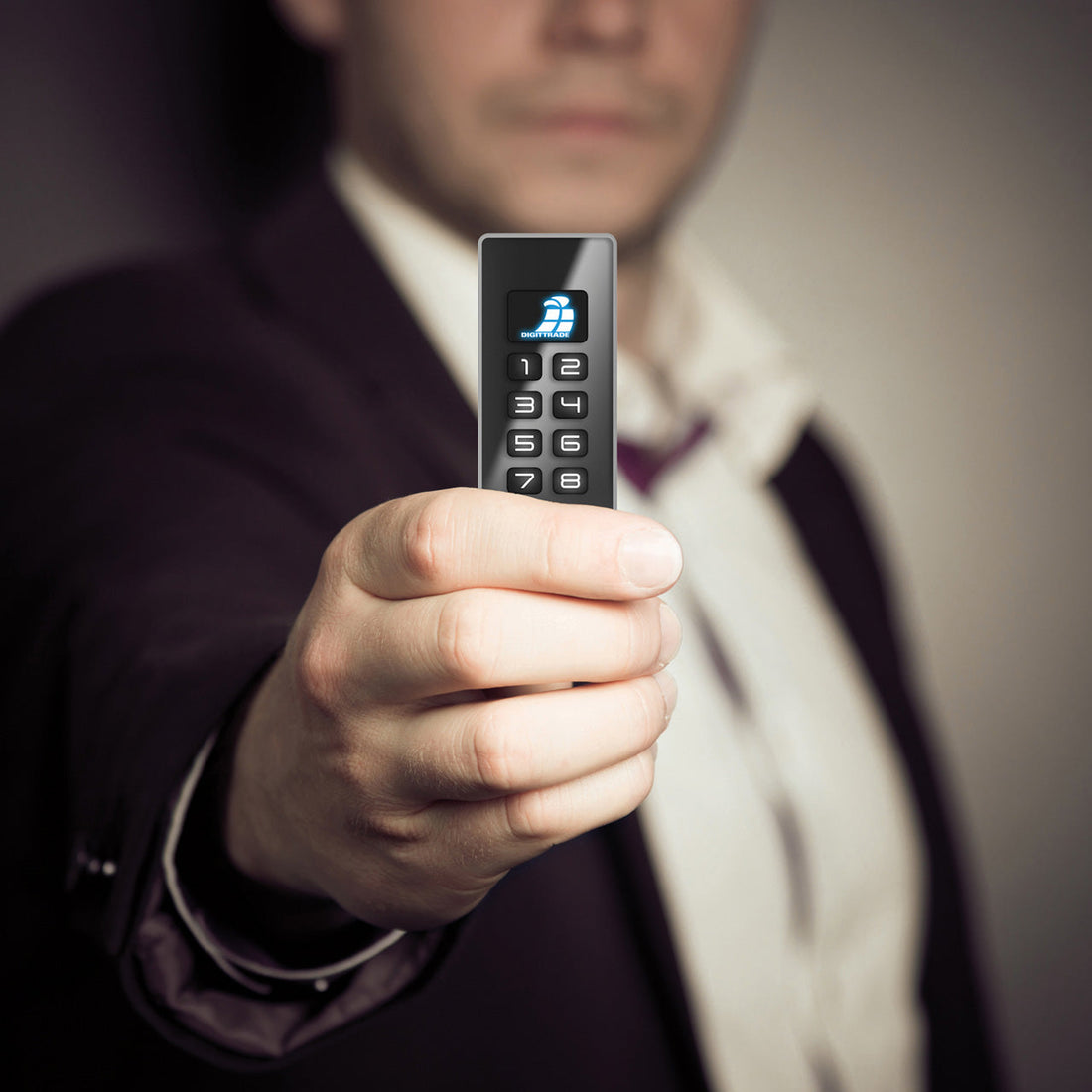 KOBRA Stick: Verschlüsselter USB-C Datenspeicher-Stick